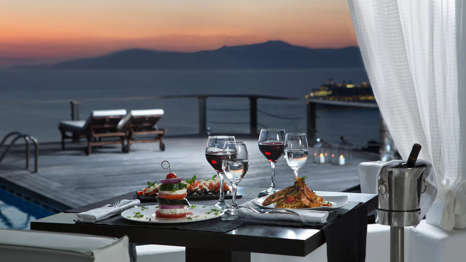 Tharroe Of Mykonos Boutique Hotel Mykonos Town